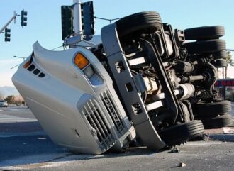 Simple Ways to Prevent Truck Accidents