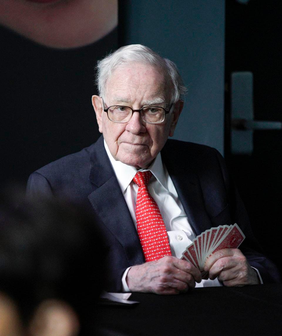 Warren Buffett Net Worth 2022 – How Much Money This Popular American Business Magnate Earns