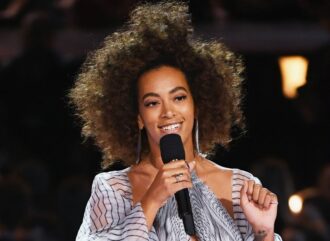 Solange Knowles Bio, Net Worth 2022, Life, Facts