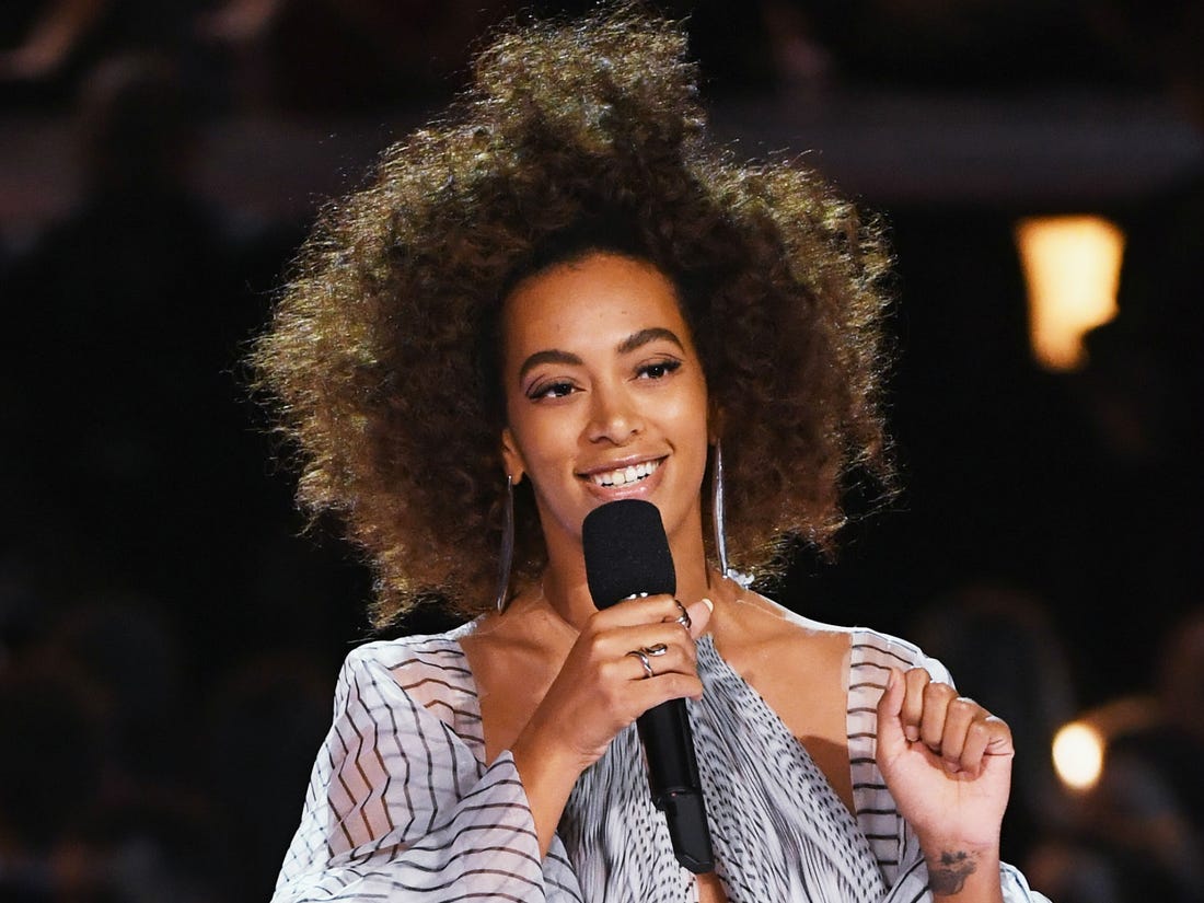 Solange Knowles Bio, Net Worth 2022, Life, Facts